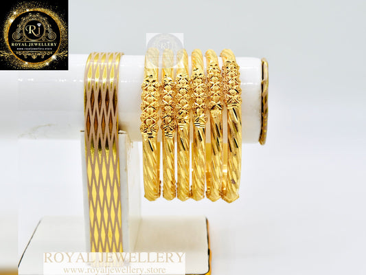 Feel Like A Queen, Wear Our Jewellery Buy Pack OF 6 Bangles With Free Jewellery Box